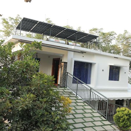 Winterhome Homestay มุนนาร์ ภายนอก รูปภาพ
