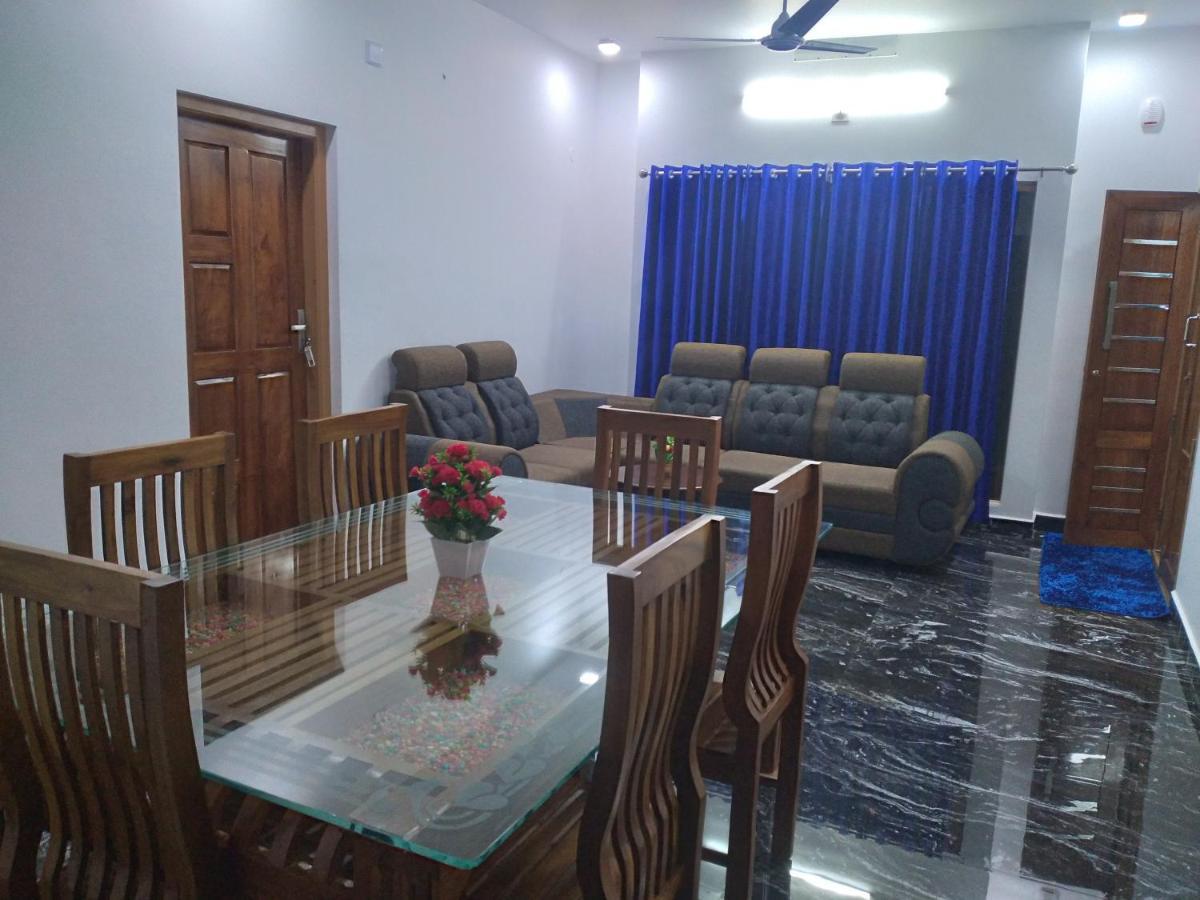 Winterhome Homestay มุนนาร์ ภายนอก รูปภาพ